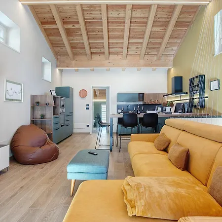 La Maison De Ida - Centro Storico Apartmán Aosta